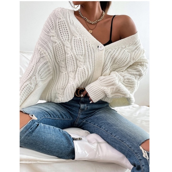 White Cable Knit Button Front Cardigan - Picture 4 of 7